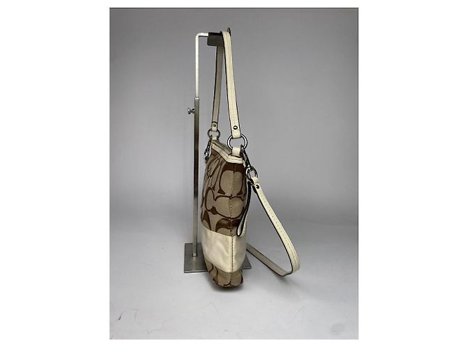 Borsa a mano in cotone beige Sufflette Signature di Coach - vista 5