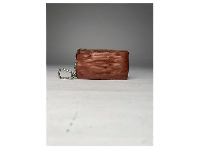 Borsa in pelle marrone Dauphine di Louis Vuitton - vista 2