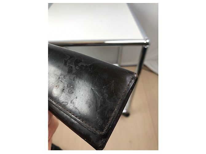 Louis Vuitton Lockme schwarze Lackledertasche - Ansicht 3