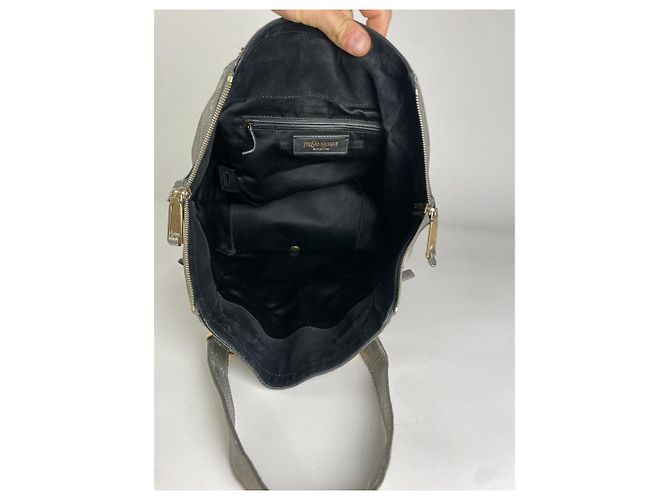 Borsa in pelle argentata Yves Saint Laurent Argento - vista 2