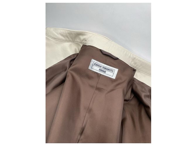 Autre Marque Beige Polyester Mantel von Kansai Yamamoto - Ansicht 5