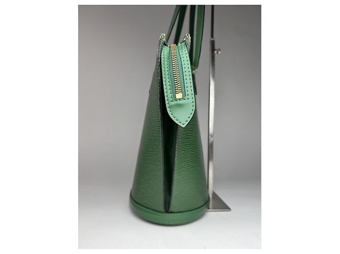 Borsa in pelle verde Saint Jacques di Louis Vuitton - vista 5