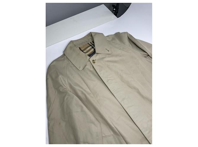 Abrigo de algodón beige de Burberry - vista 3