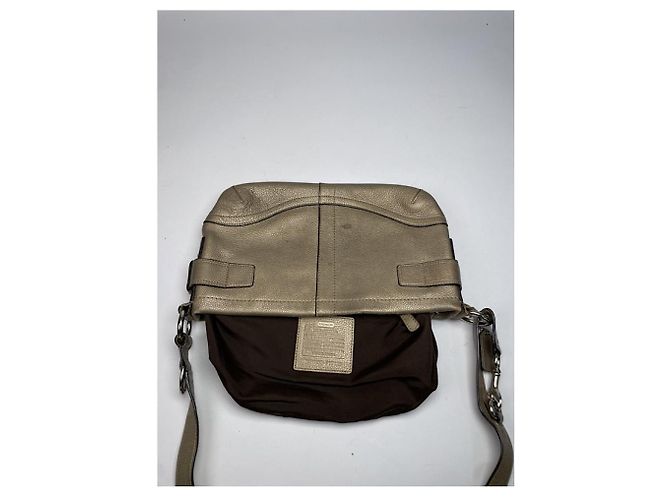 Borsa in pelle argentata Sufflette Signature di Coach Argento - vista 3