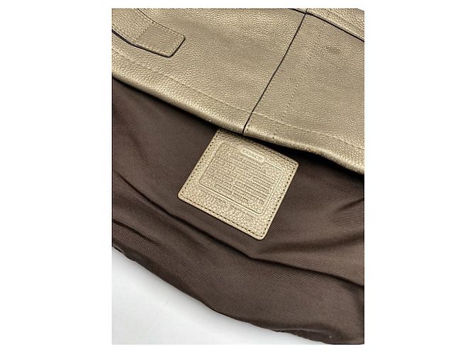 Borsa in pelle argentata Sufflette Signature di Coach Argento - vista 4