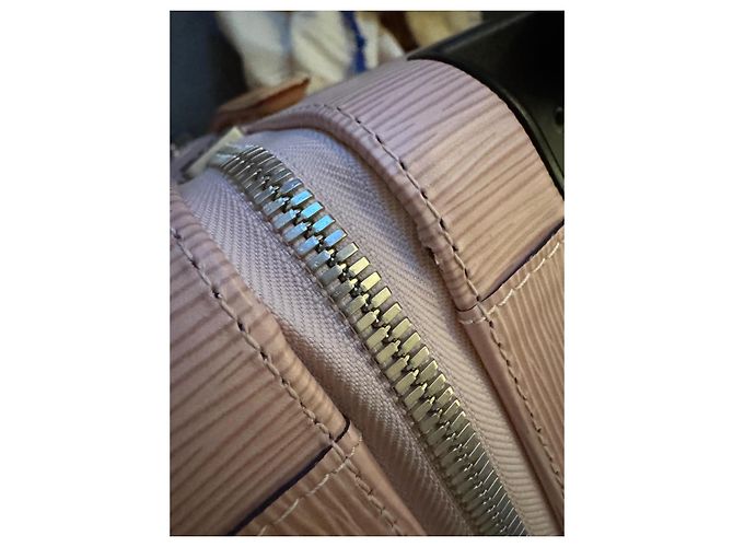 Louis Vuitton Horizon 55 Epi Rose Ballerine Rosa - vista 14