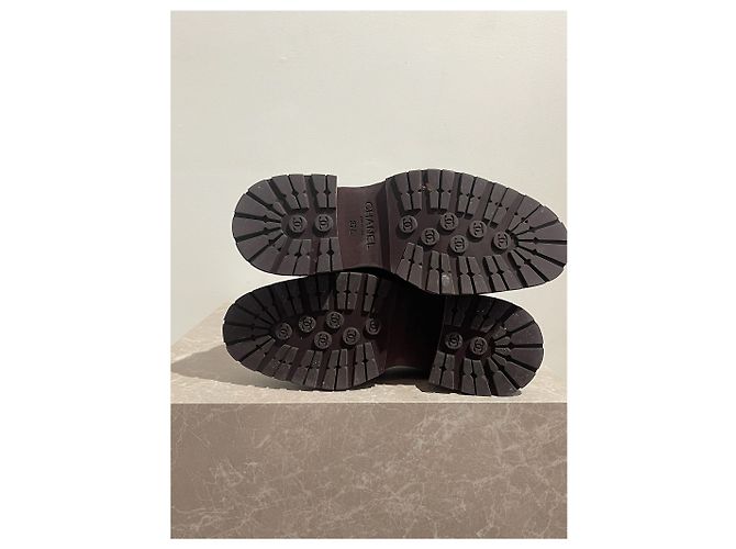 CHANEL Mules e zoccoli T.EU 37 Pelle Bordò - vista 8