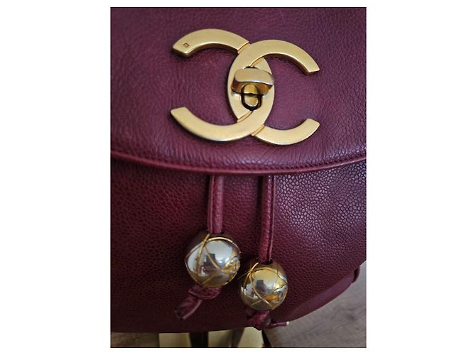 Mochila Chanel de piel burdeos - vista 4