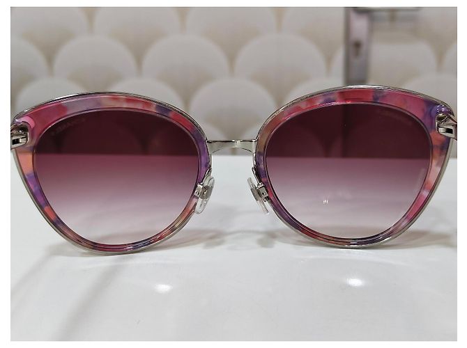 Occhiali da sole Chanel Butterfly gradiente rosa e viola - vista 2