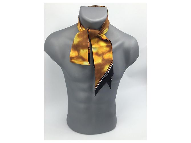 Sciarpa Burberry in seta monogramma Multicolore - vista 11