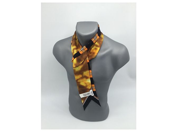 Sciarpa Burberry in seta monogramma Multicolore - vista 2