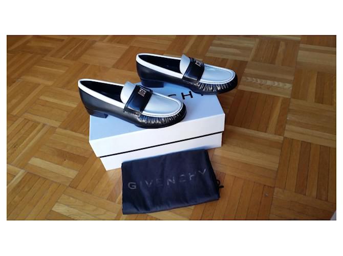 GIVENCHY SNEAKERS 4G IN PELLE DI VITELLO. Nero Bianco - vista 9