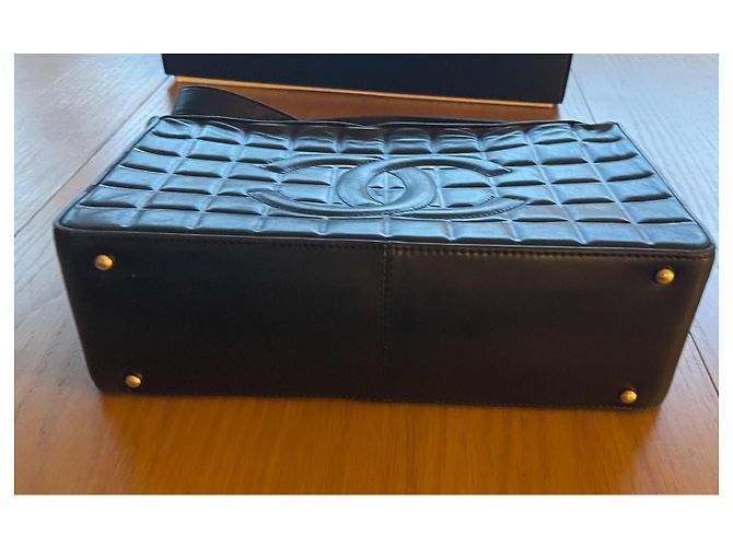 Borsa Chanel Choco Nera in Agnello Nero - vista 7