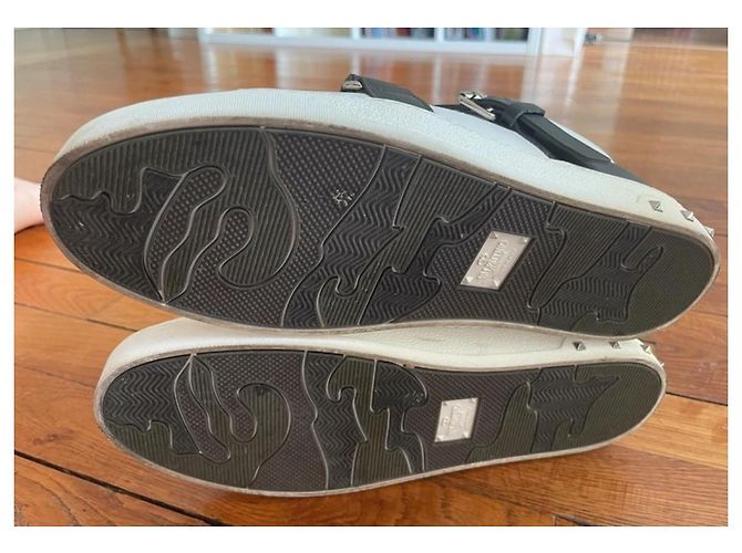 Sneaker V-Punk in pelle bianca e nera Valentino Bianco - vista 2