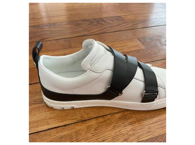 Sneaker V-Punk in pelle bianca e nera Valentino Bianco - vista 6