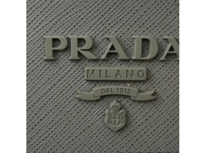 Prada Saffiano hellgraue Kartenetui - Ansicht 7