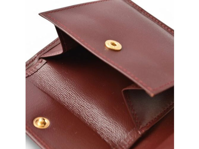 Billetera bi-fold Cartier en Burdeos - vista 8