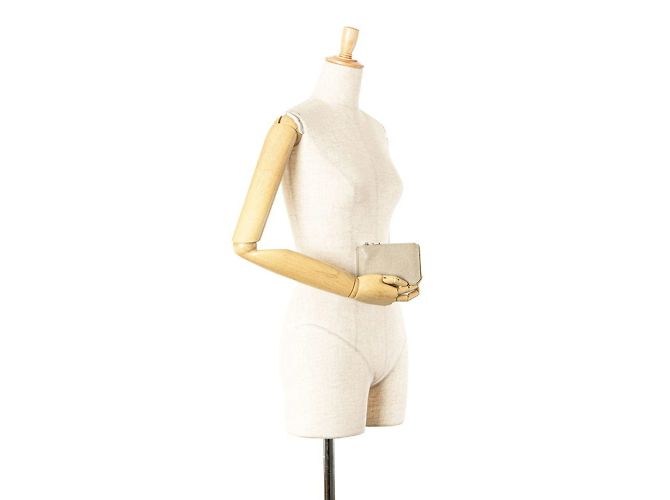 Pochette Cle Coin Case Taiga Louis Vuitton Beige - vista 11