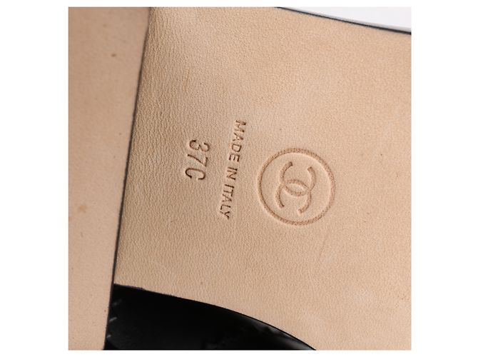 Timeless Botas largas de cuero Chanel Coco Mark 16K negras G32251, talla 37 EU Negro - vista 11