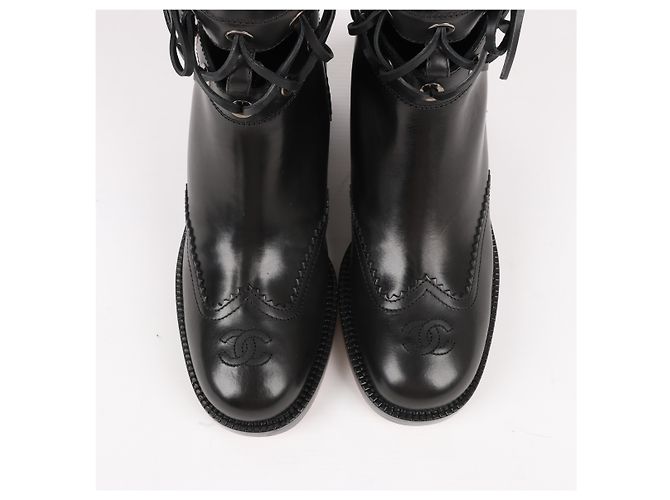 Timeless Botas largas de cuero Chanel Coco Mark 16K negras G32251, talla 37 EU Negro - vista 5