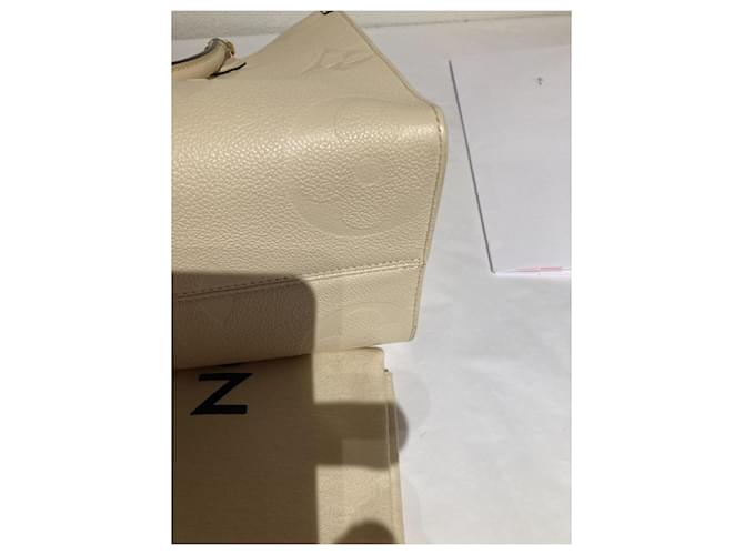 Louis Vuitton ONTHEGO Beige - Ansicht 4