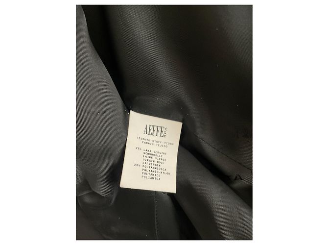 Giacca Alberta Ferretti in lana nera con basque in seta e bottoni gioiello Nero - vista 14