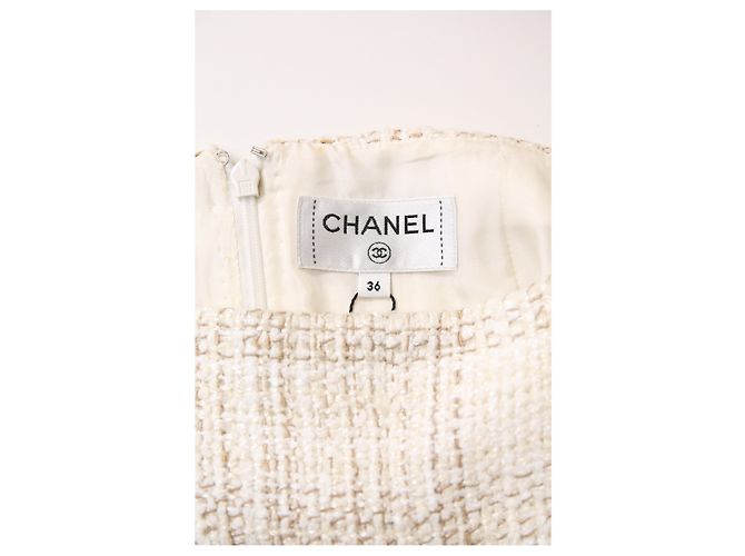 Timeless Falda Mini A-Line de Chanel en tweed de algodón beige y rojo - vista 8