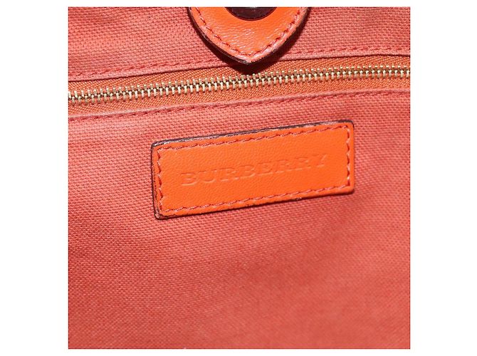 Borsa Tote in PVC Nova Check di BURBERRY Beige Auth 114419 - vista 17