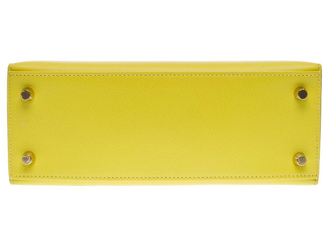 Hermès Sac HERMES Kelly 25 en Cuir Jaune - 102503 - vue 11