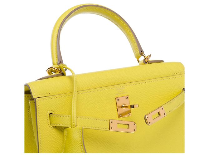 Hermès Sac HERMES Kelly 25 en Cuir Jaune - 102503 - vue 7