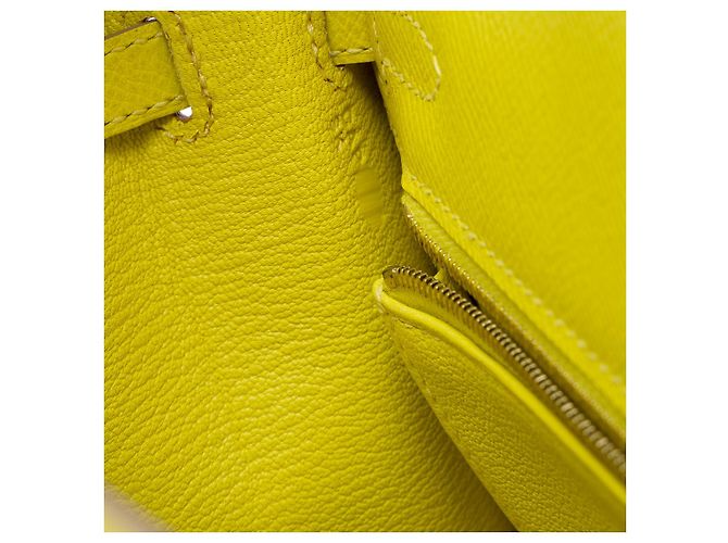 Hermès Sac HERMES Kelly 25 en Cuir Jaune - 102503 - vue 8