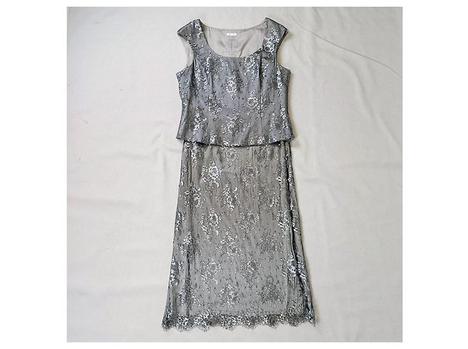 Vestito in seta e pizzo elegante grigio perla Escada 1990s Argento - vista 2