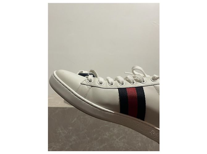 Sneakers GUCCI T.EU 39 Pelle Bianco - vista 2