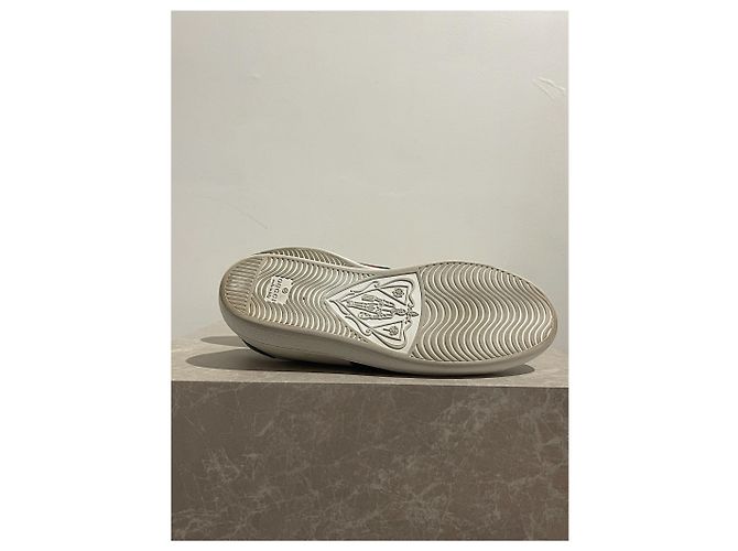 Sneakers GUCCI T.EU 39 Pelle Bianco - vista 5