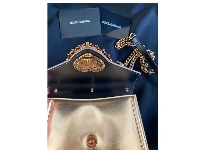 Dolce & Gabbana Devotion borsa in pelle dorata D'oro - vista 9