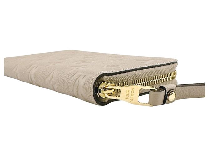 Cartera Larga Louis Vuitton en Duna Beige - vista 4