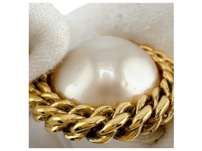 Orecchini a clip dorati Chanel con perle finte D'oro - vista 12