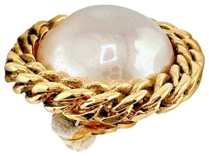 Orecchini a clip dorati Chanel con perle finte D'oro - vista 16