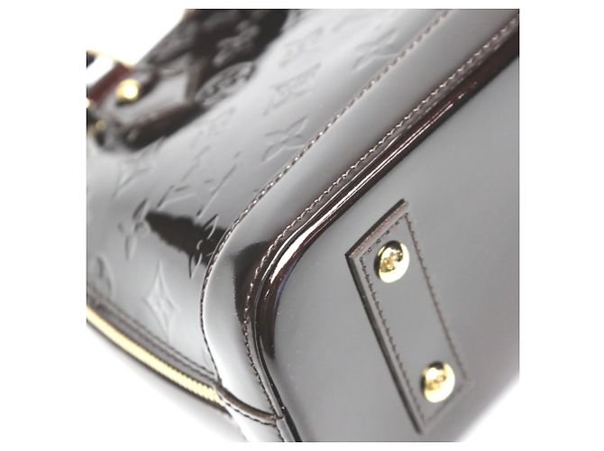 Borsa Alma BB Monogramma Louis Vuitton Bordò - vista 8