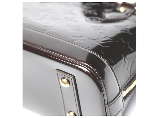 Borsa Alma BB Monogramma Louis Vuitton Bordò - vista 9