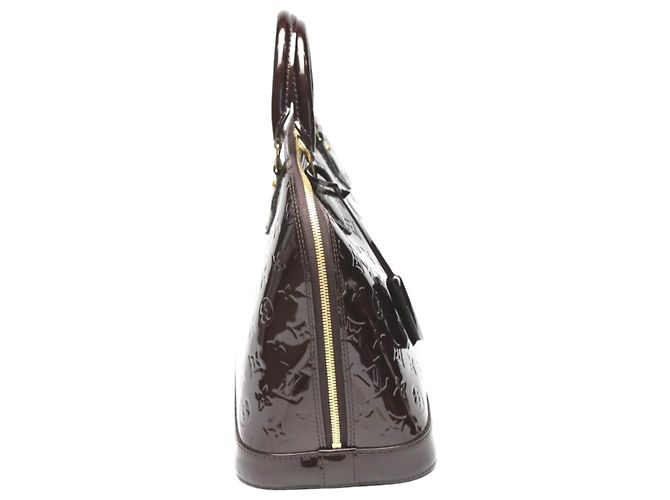 Borsa Louis Vuitton Vernis Alma PM Rosso Bordò - vista 3