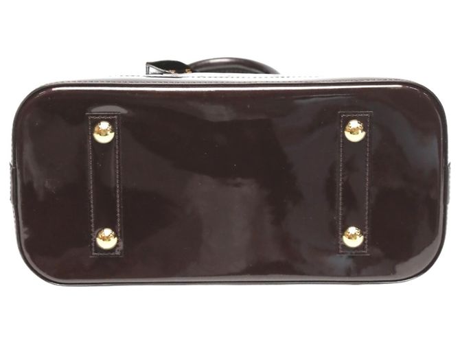 Borsa Louis Vuitton Vernis Alma PM Rosso Bordò - vista 5