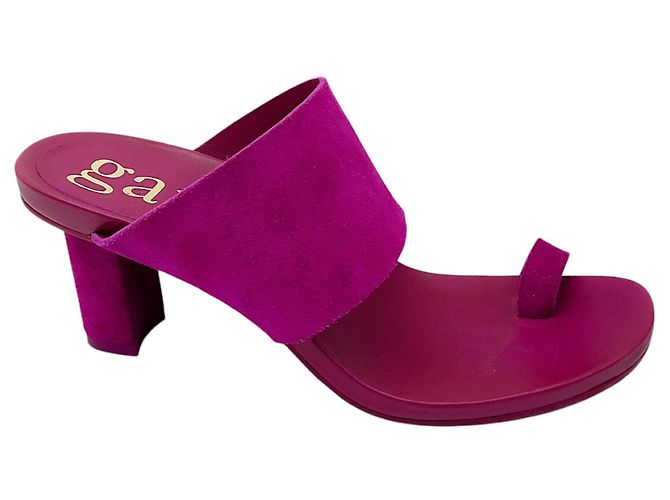 Sandali in suede magenta Pedro Garcia Porpora - vista 2