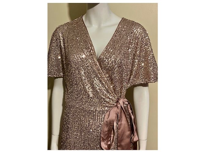 Jenny Packham Abito maxi avvolgente con paillettes dorate D'oro Metallico - vista 6