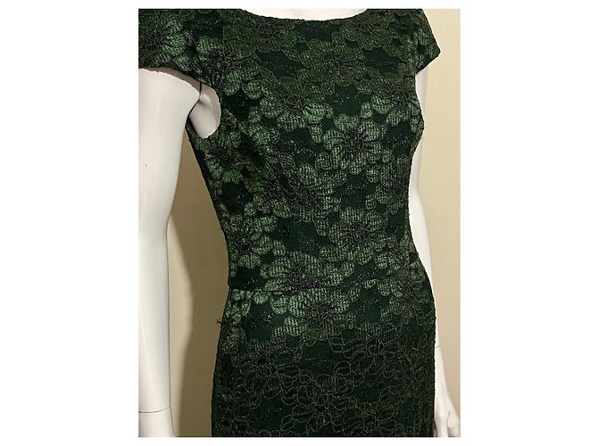 Vera Wang Dunkelgrünes Abendkleid aus floraler Spitze - Ansicht 2