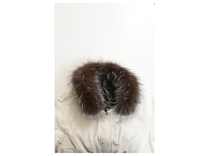 Brunello Cucinelli Reversible Down Jacket in White Polyamide Cream - view 10