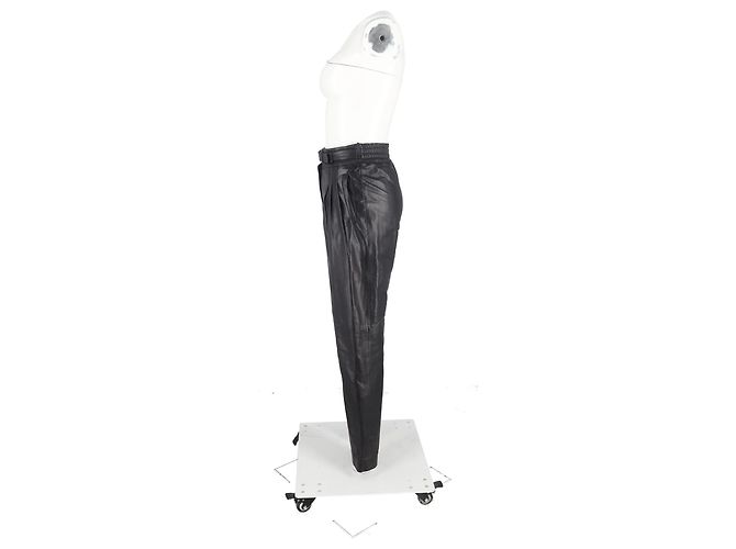 Pantalones tapered de cuero negro con cinturón acentuado de Alberta Ferretti - vista 5