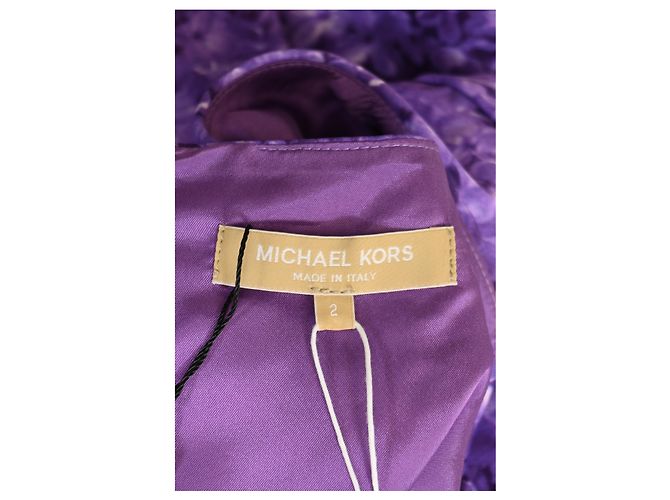 Michael Kors Kleid mit floralem Druck aus lila Rayon - Ansicht 9