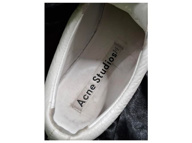 Tênis baixos Adriana em couro branco da Acne Studios - vista 16