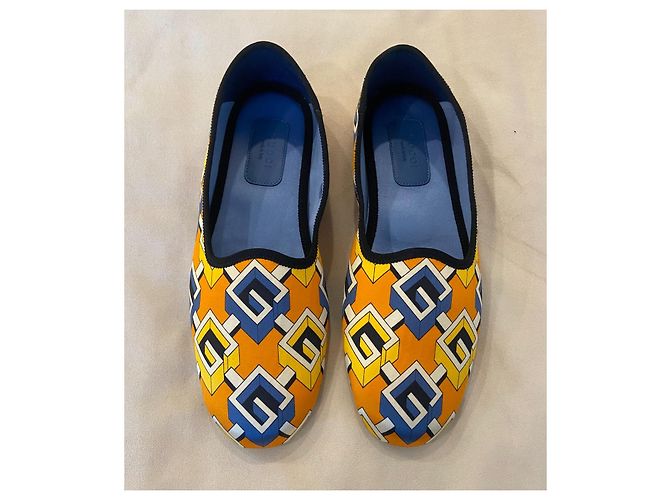Marmont Pantofole Gucci Uomo in Seta Rossa con Stampa G Geometrica Multicolore - vista 3